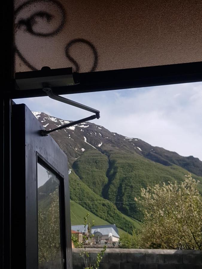 Hotel Cozy House Kazbegi Esterno foto